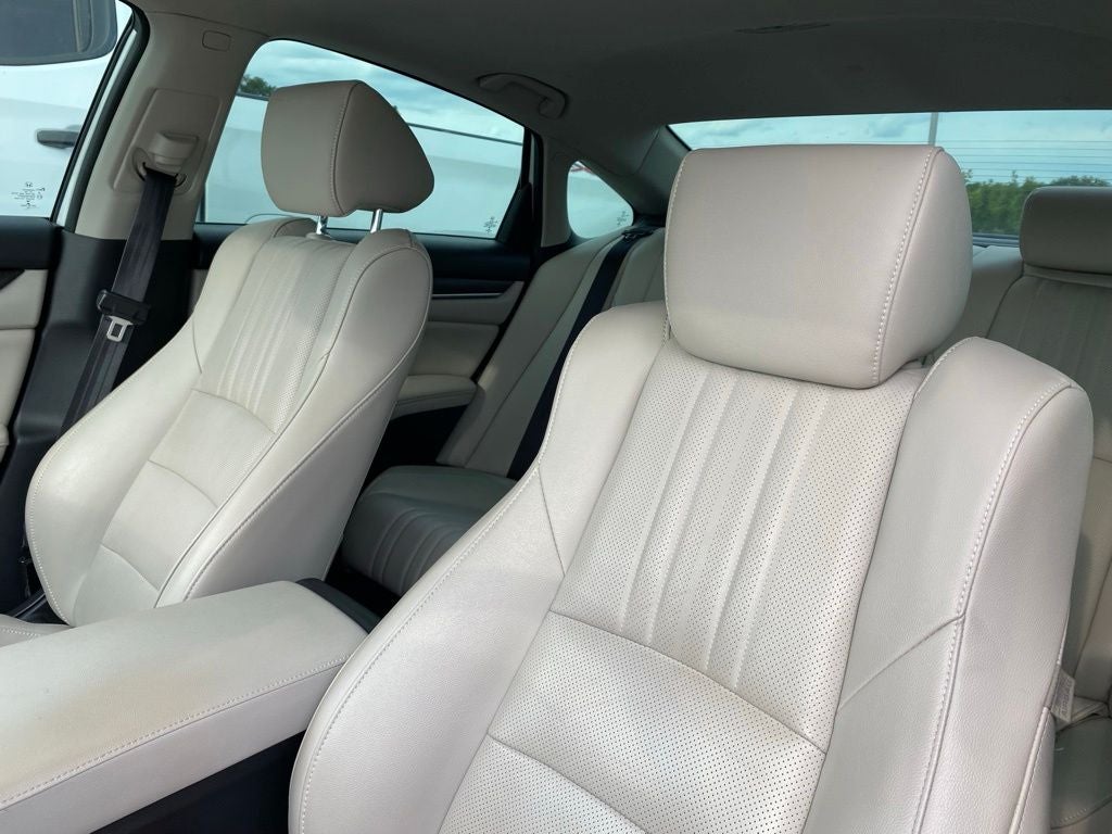 2022 Honda Accord Hybrid Touring