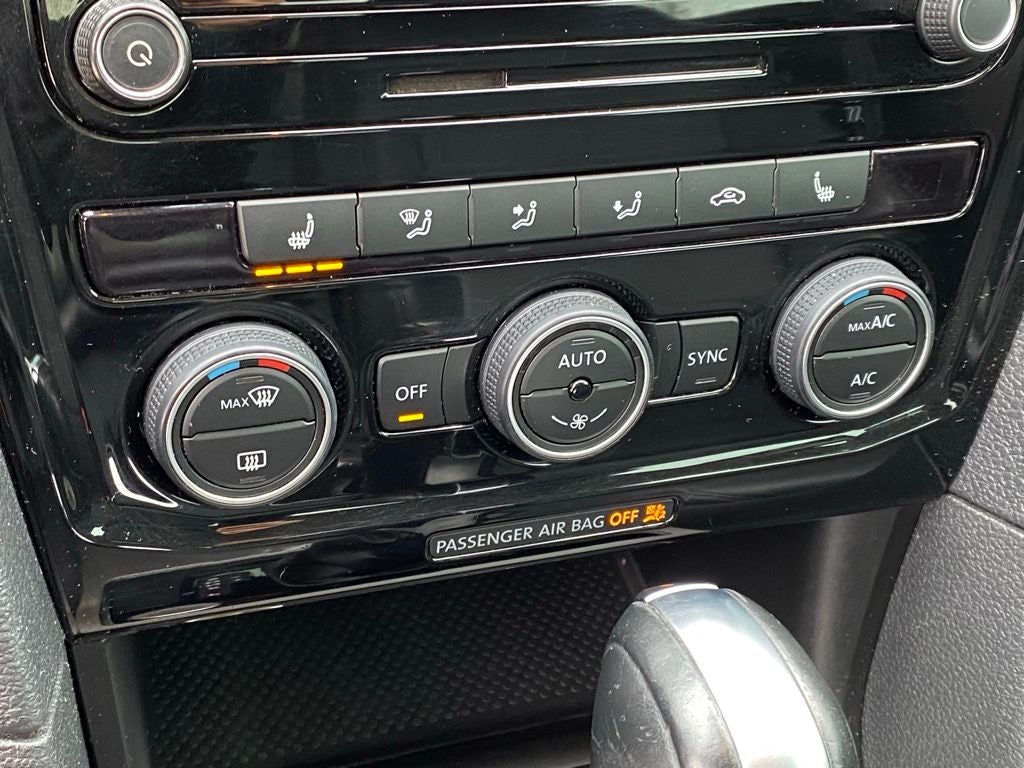 2020 Volkswagen Passat 2.0T SE