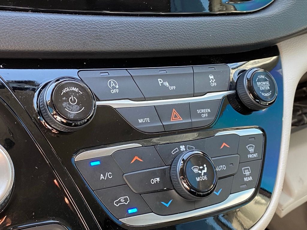 2019 Chrysler Pacifica Touring L
