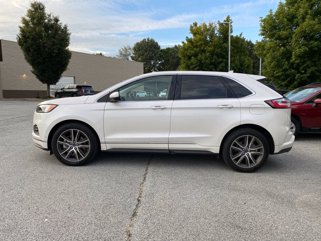 2019 Ford Edge Titanium