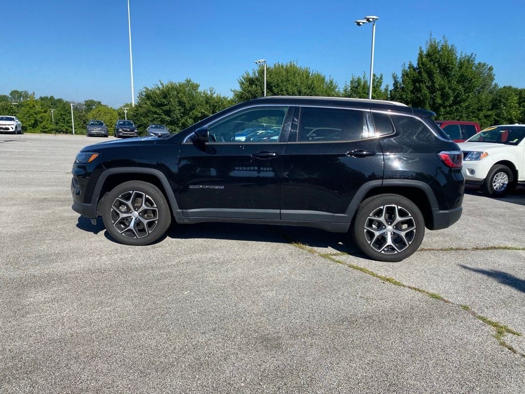 2024 Jeep Compass Latitude