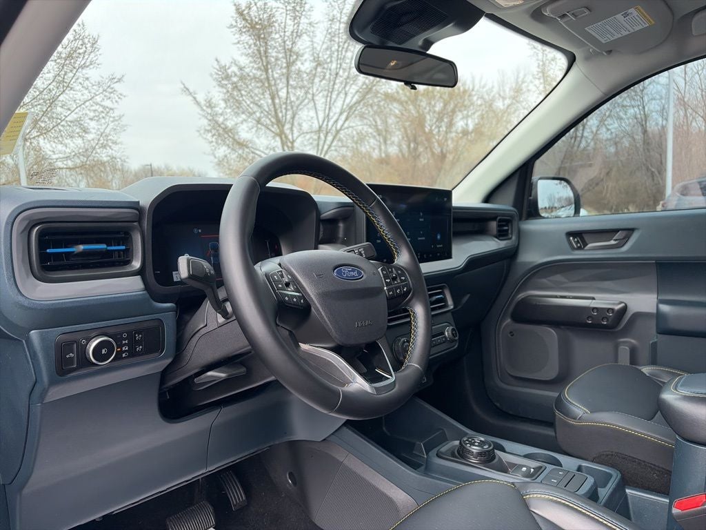 2025 Ford Maverick Lobo High
