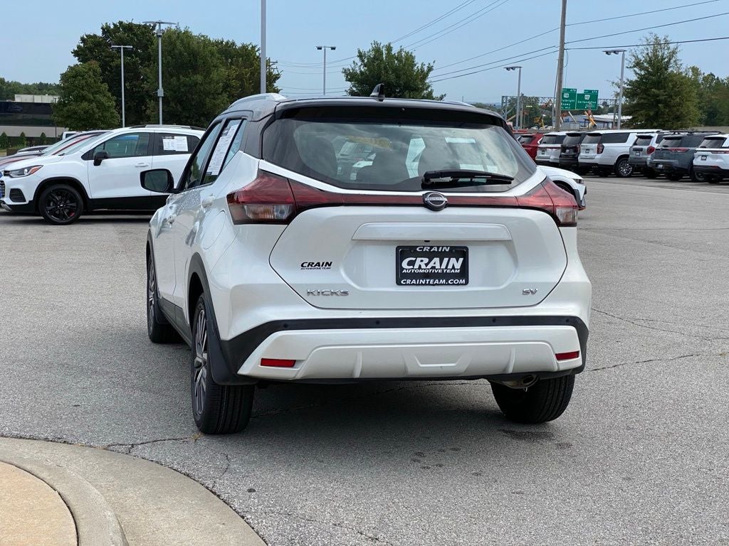 2023 Nissan Kicks SV