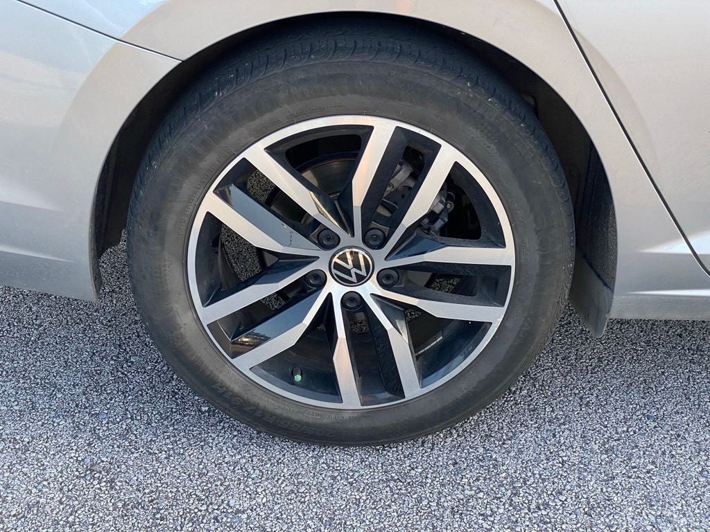 2025 Volkswagen Jetta 1.5T SE