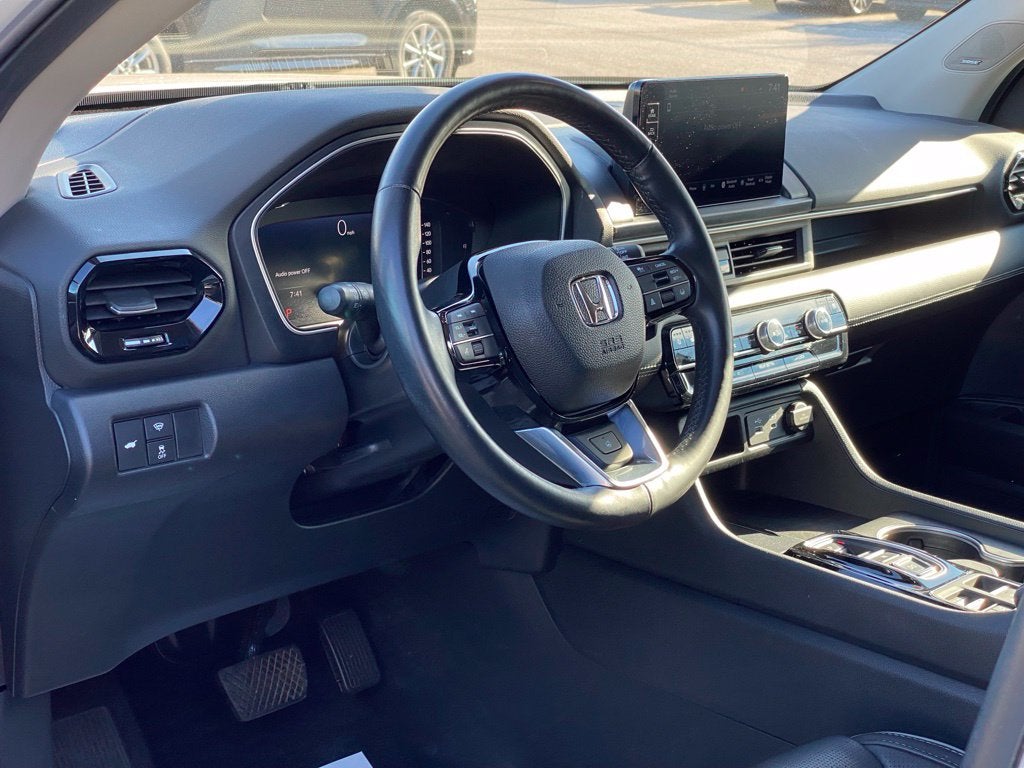 2025 Honda Pilot Elite