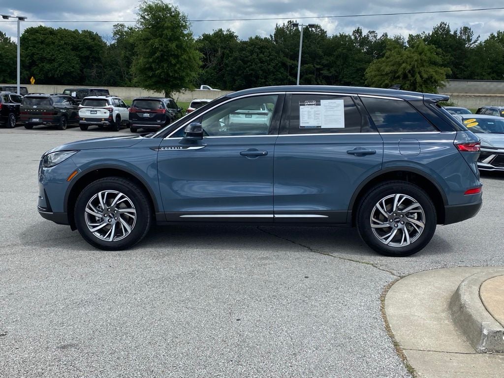 2025 Lincoln Corsair Premiere