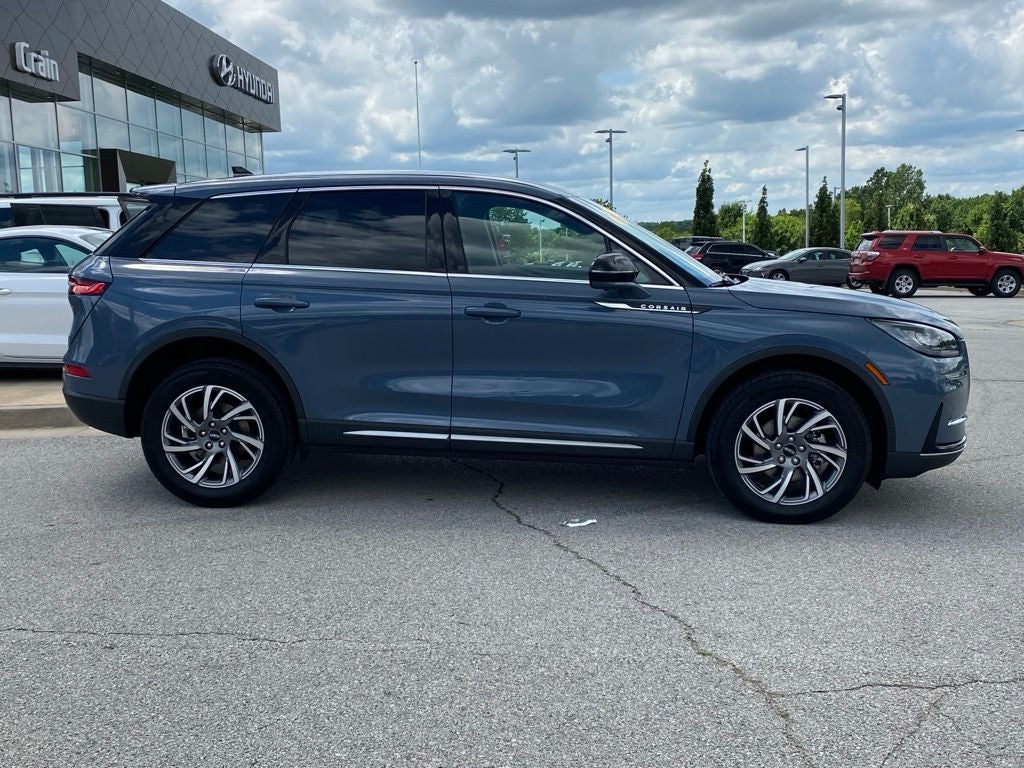 2025 Lincoln Corsair Premiere