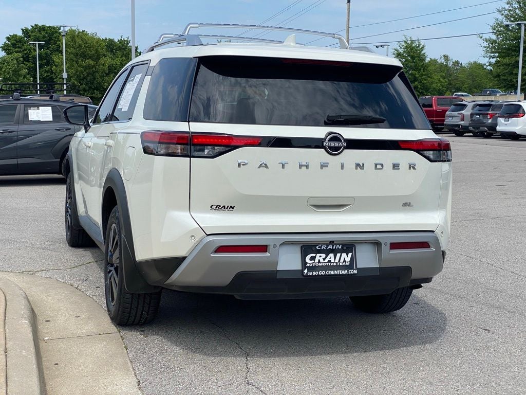 2022 Nissan Pathfinder SL