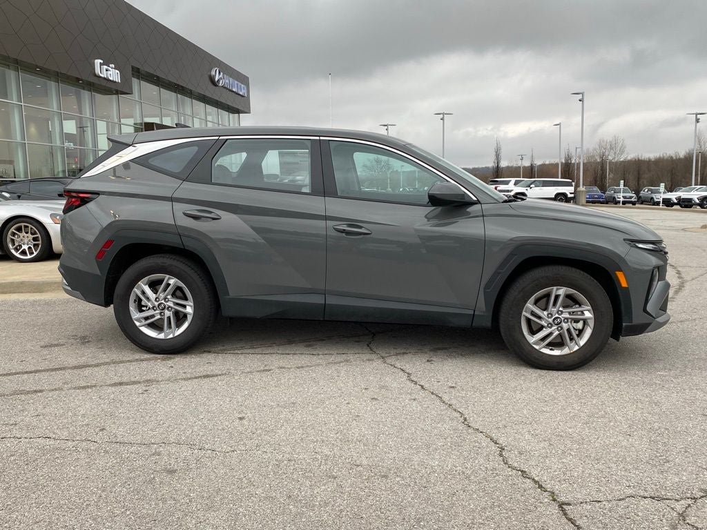 2026 Hyundai TUCSON SE FWD