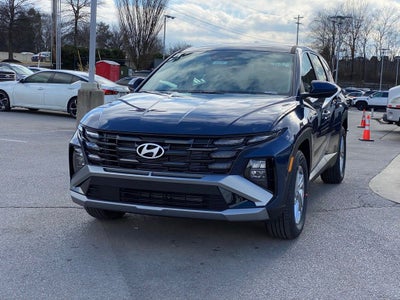 2026 Hyundai TUCSON SE FWD