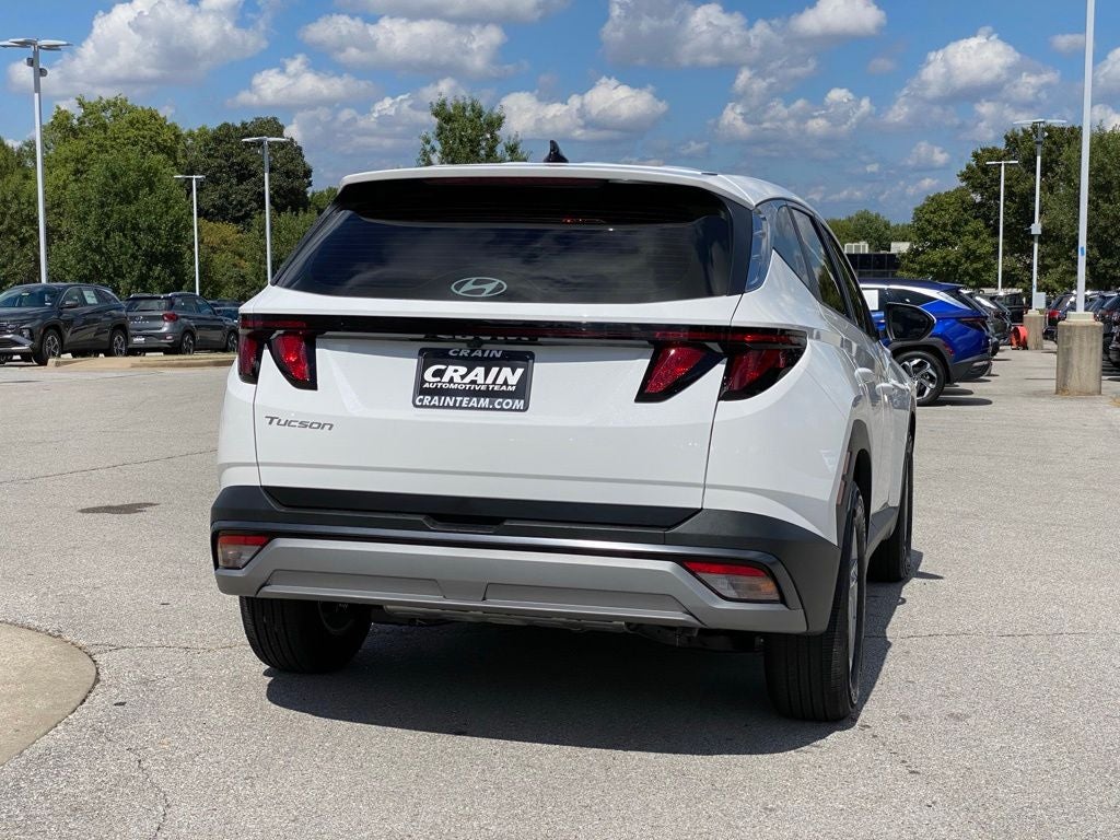 2026 Hyundai TUCSON SE FWD
