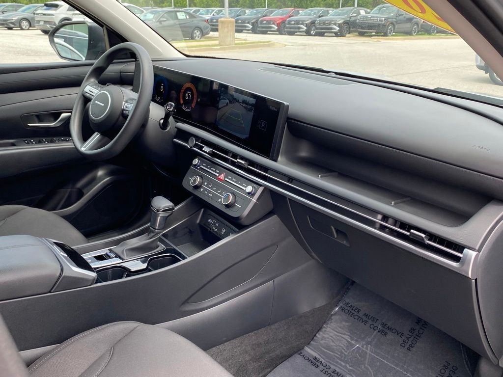 2026 Hyundai TUCSON SE FWD