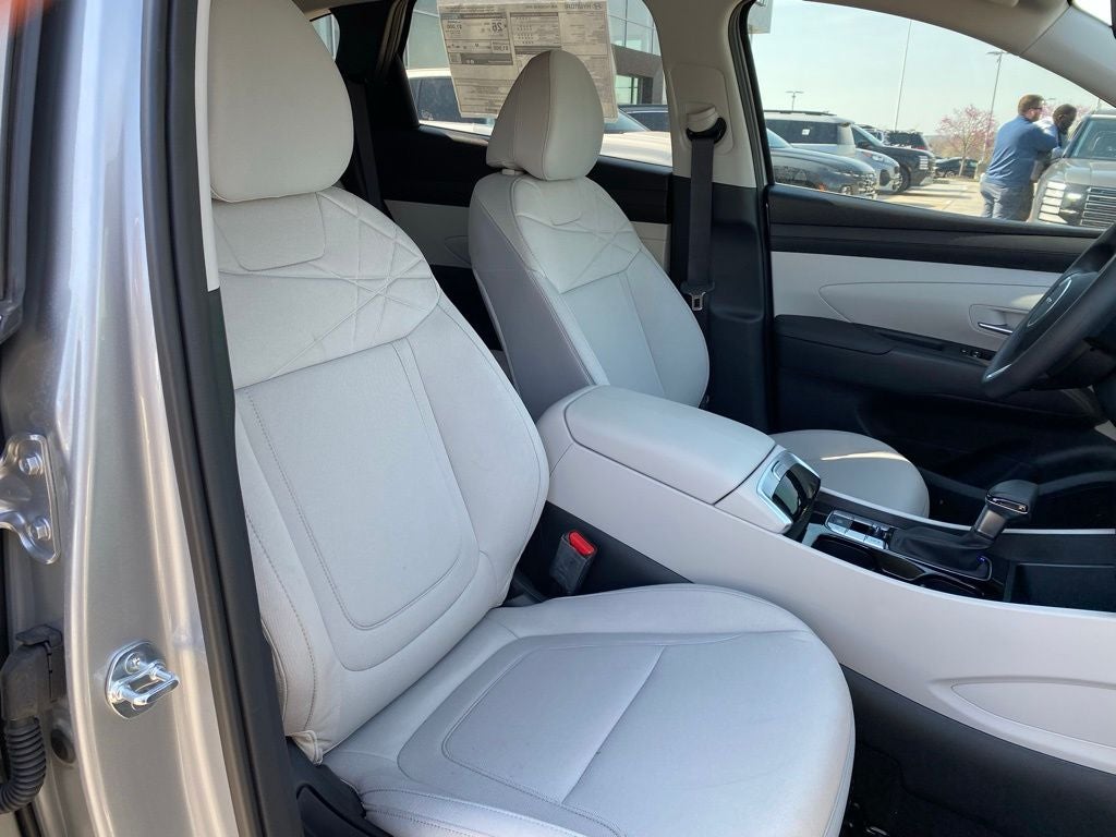 2026 Hyundai TUCSON SE AWD