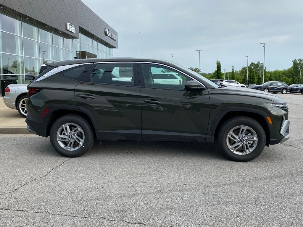 2026 Hyundai TUCSON SE AWD