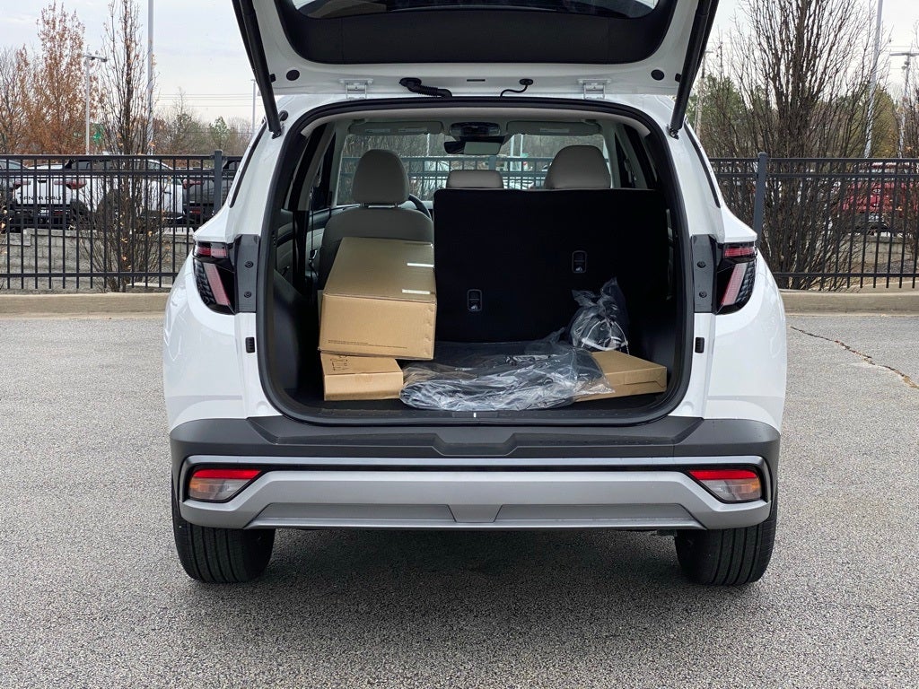 2026 Hyundai TUCSON SEL Premium FWD