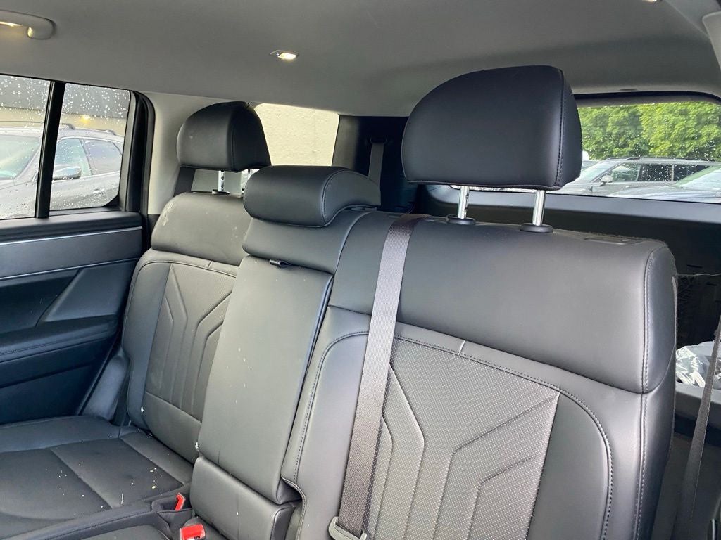 2025 Hyundai SANTA FE HYBRID SEL