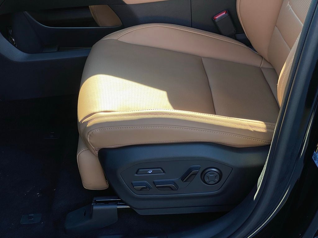 2026 Hyundai SANTA FE Limited FWD