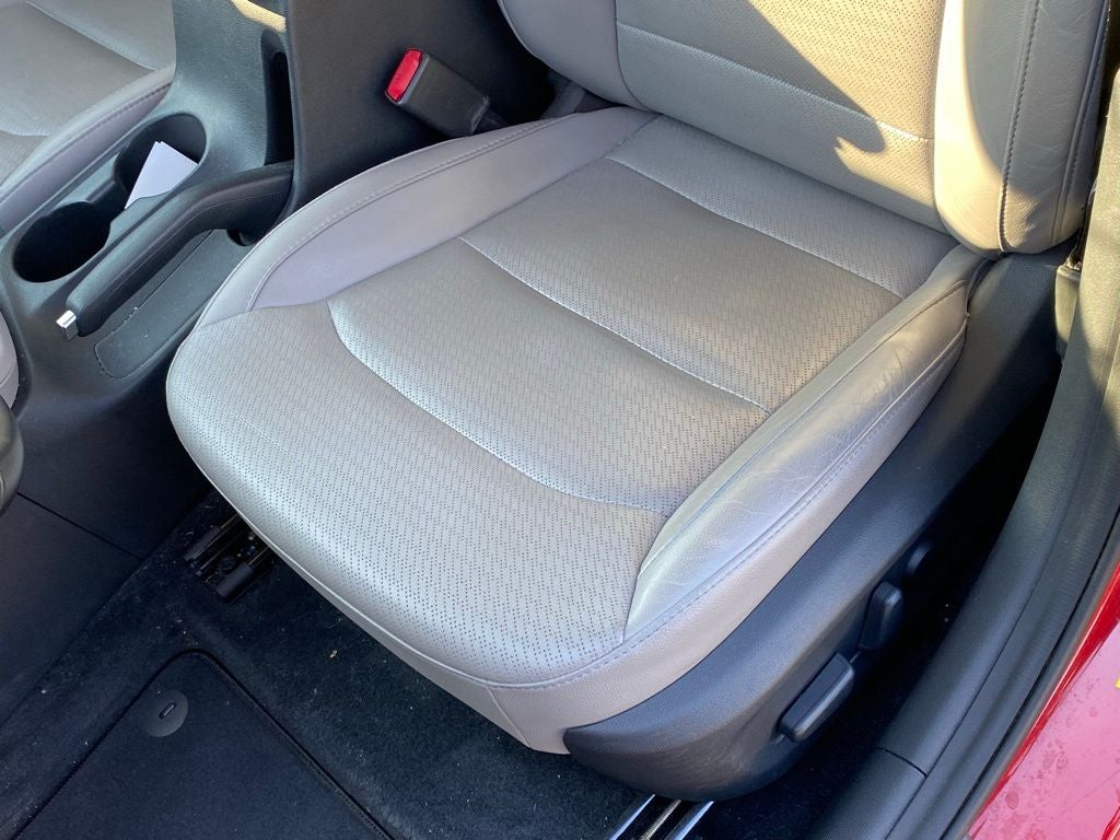 2020 Hyundai ELANTRA Limited