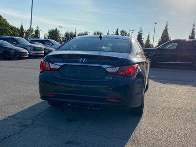 2011 Hyundai SONATA Limited