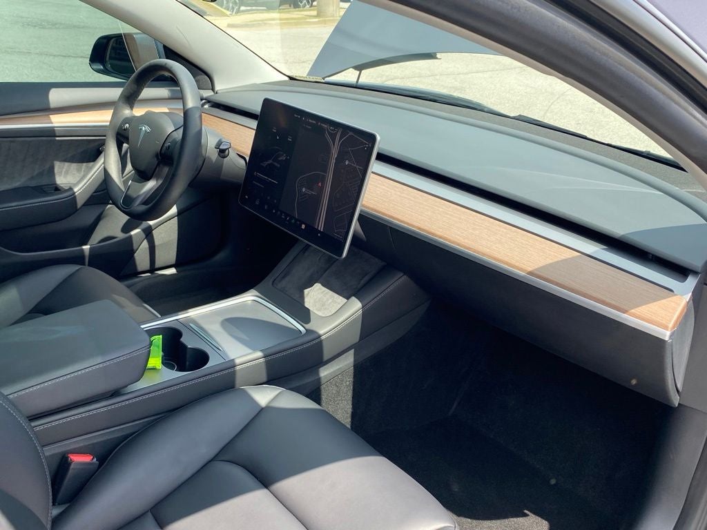 2023 Tesla Model 3 Performance