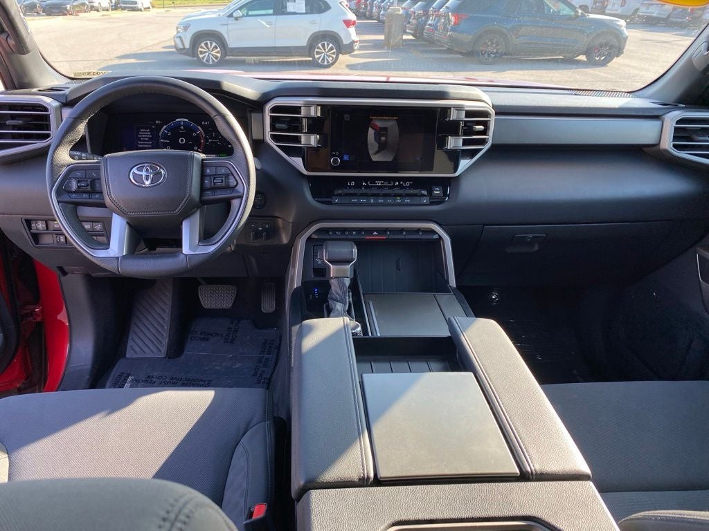 2025 Toyota Sequoia SR5