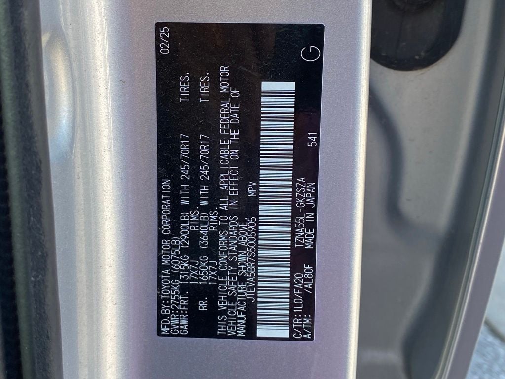 2025 Toyota 4Runner SR5