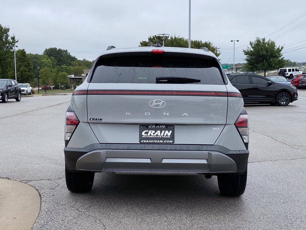 2027 Hyundai KONA SEL Premium FWD