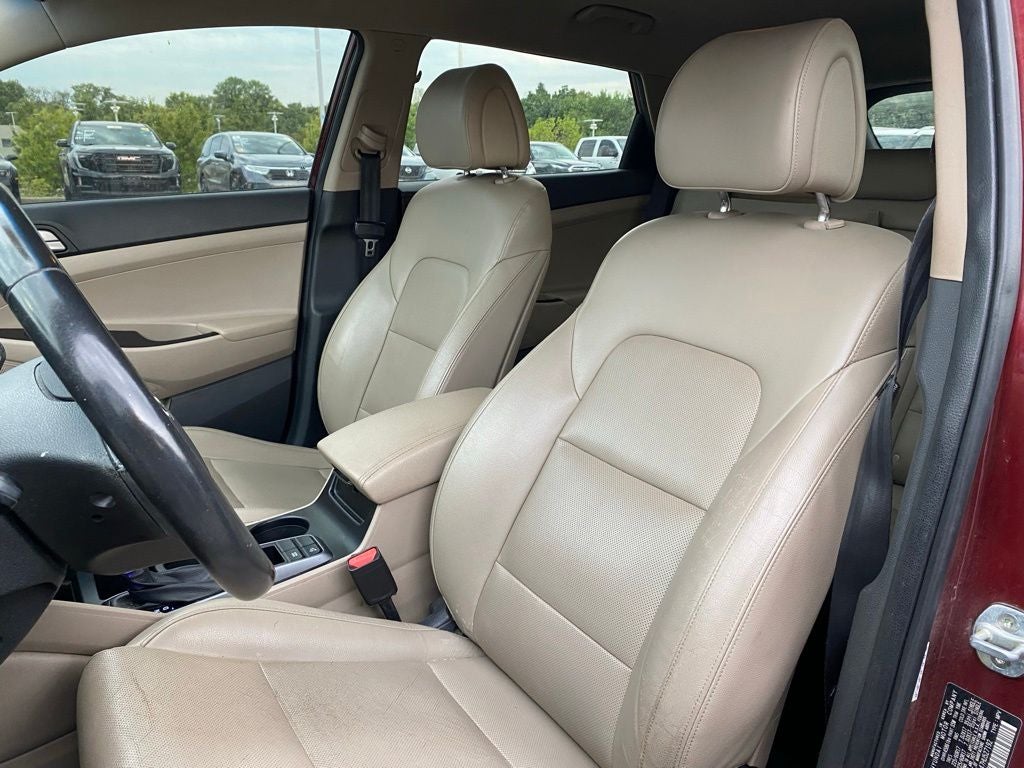 2017 Hyundai TUCSON SE Plus