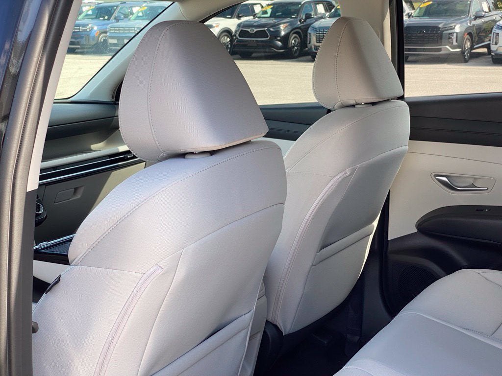 2026 Hyundai TUCSON HYBRID SE