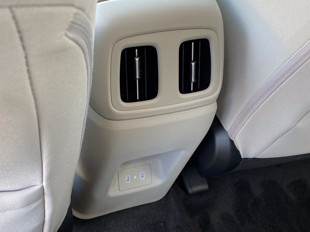 2026 Hyundai TUCSON HYBRID SE