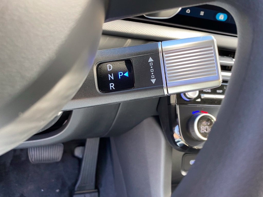 2026 Hyundai TUCSON HYBRID SEL FWD