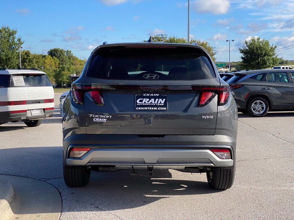 2026 Hyundai TUCSON HYBRID SEL FWD
