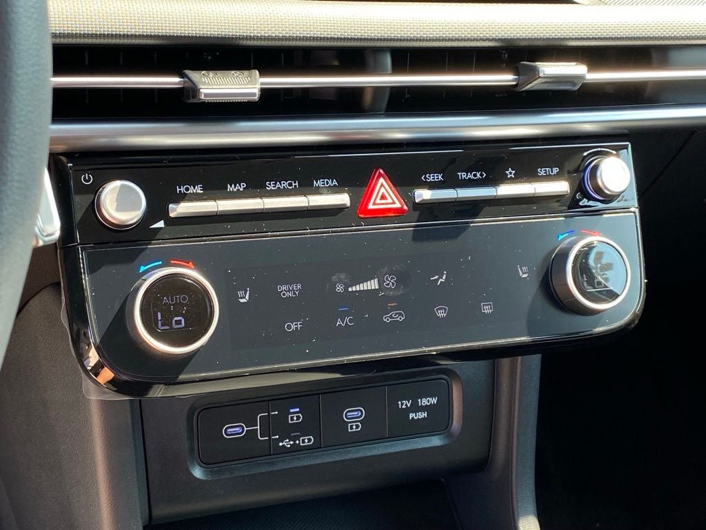 2026 Hyundai TUCSON HYBRID SEL FWD