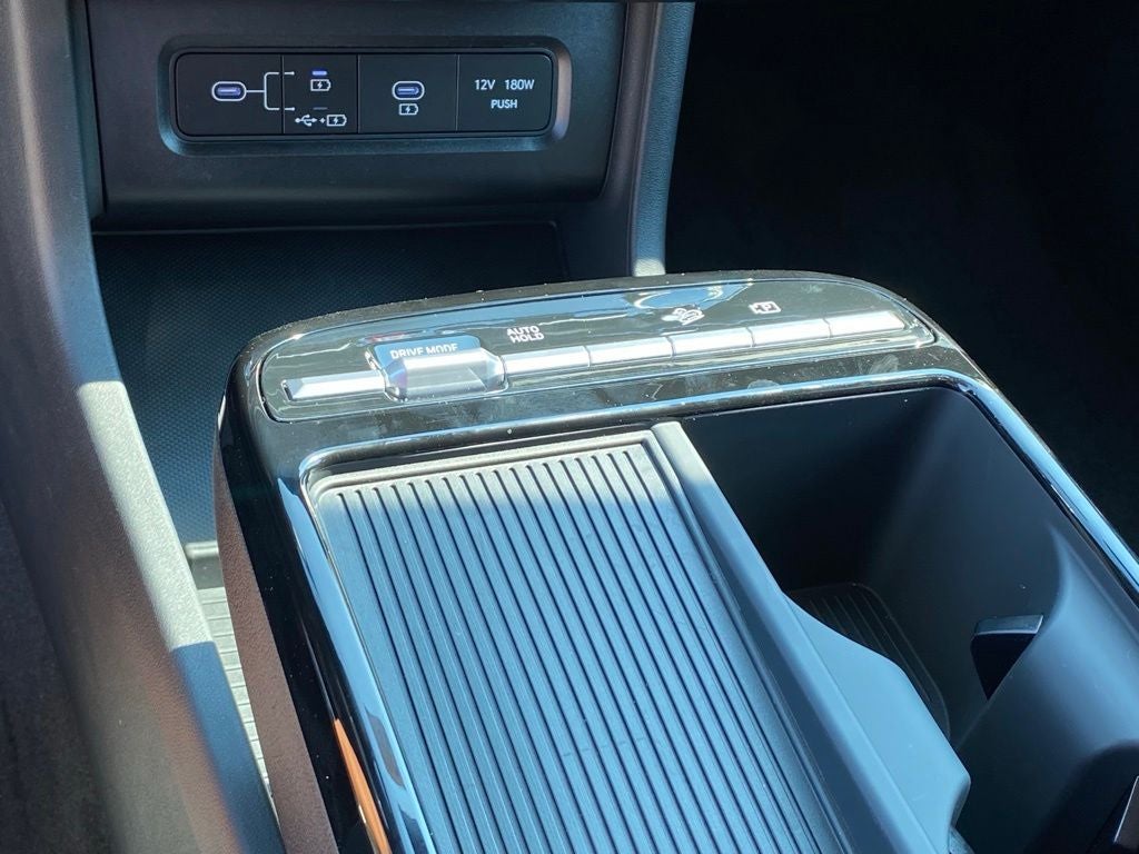 2026 Hyundai TUCSON HYBRID SEL FWD