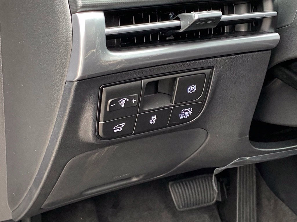 2026 Hyundai TUCSON HYBRID SEL FWD