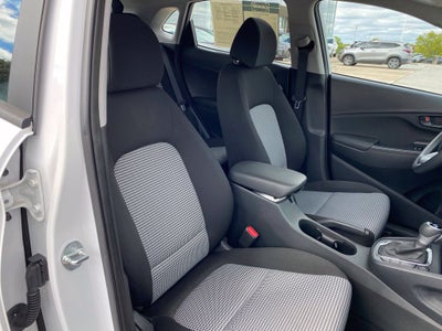 2023 Hyundai KONA SE