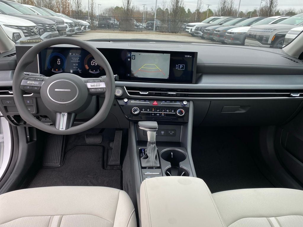 2026 Hyundai SONATA SE