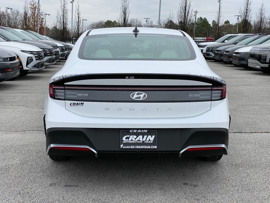 2026 Hyundai SONATA SE