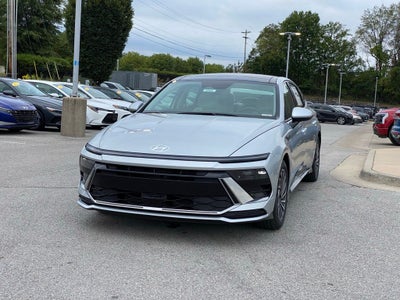 2026 Hyundai SONATA HYBRID SEL