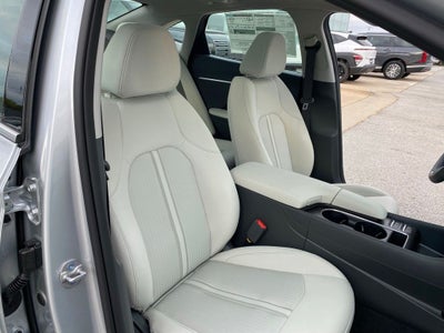 2026 Hyundai SONATA HYBRID SEL