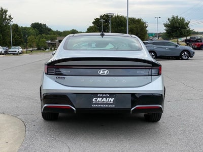 2026 Hyundai SONATA HYBRID SEL