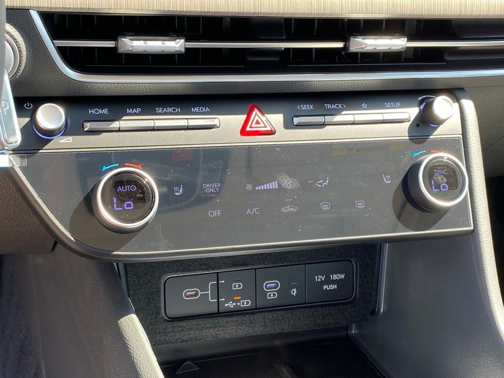 2026 Hyundai SONATA HYBRID SEL