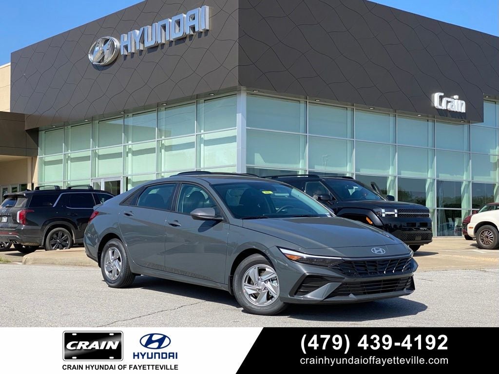 2026 Hyundai ELANTRA SE