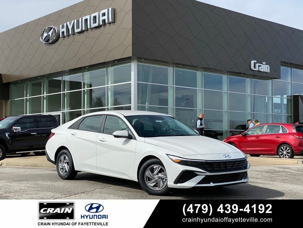 2026 Hyundai ELANTRA SE