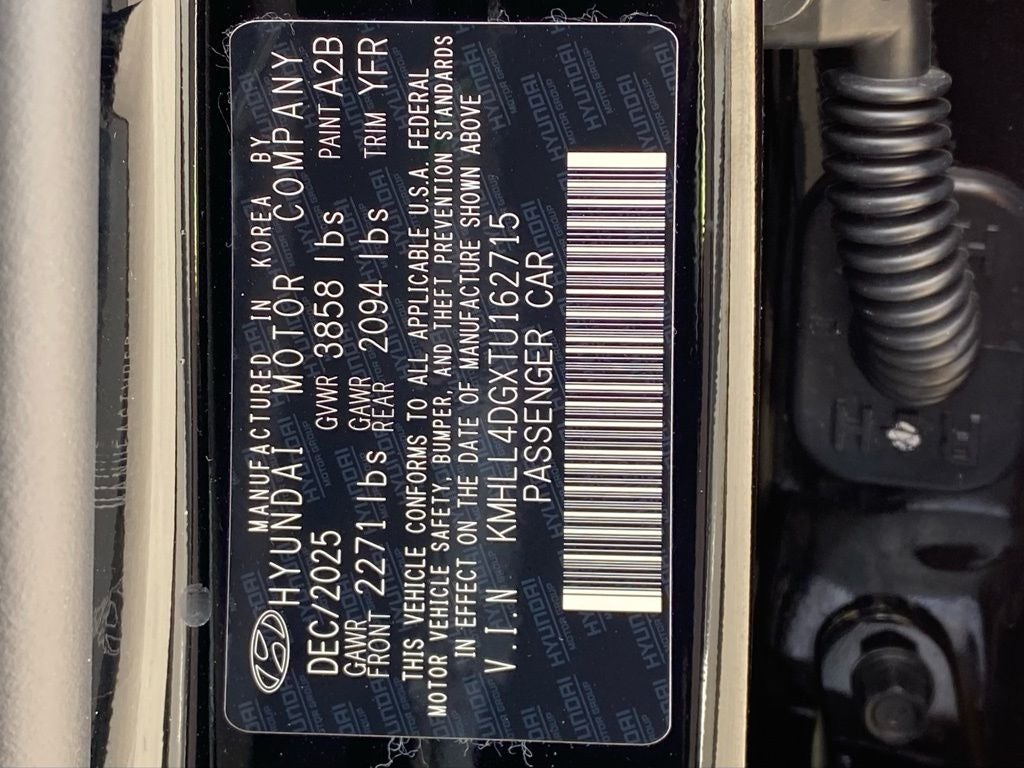 2026 Hyundai ELANTRA SE