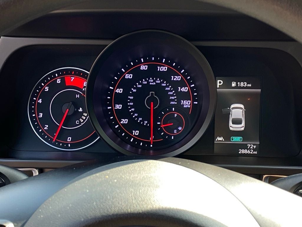 2022 Hyundai ELANTRA SEL
