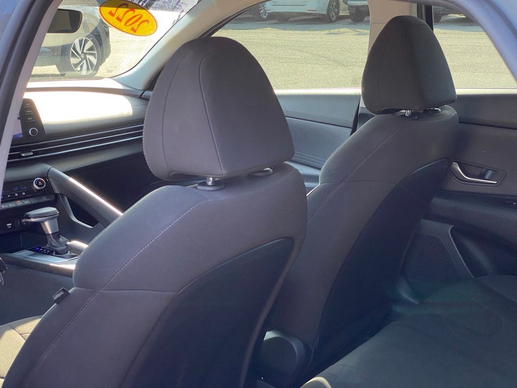 2022 Hyundai ELANTRA SEL