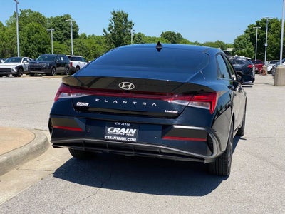 2024 Hyundai ELANTRA Limited