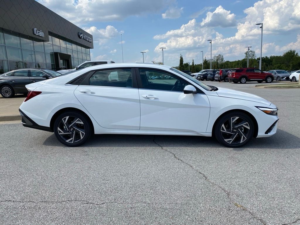 2026 Hyundai ELANTRA Limited