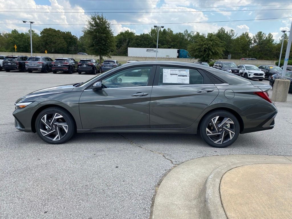 2026 Hyundai ELANTRA Limited